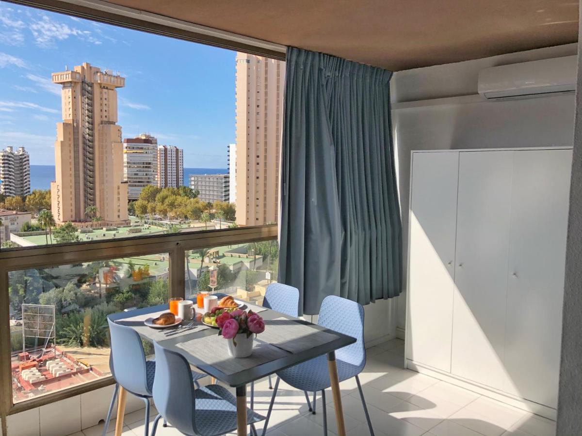 Gemelos 2 Holiday Apts. With Pool Бенидорм Екстериор снимка