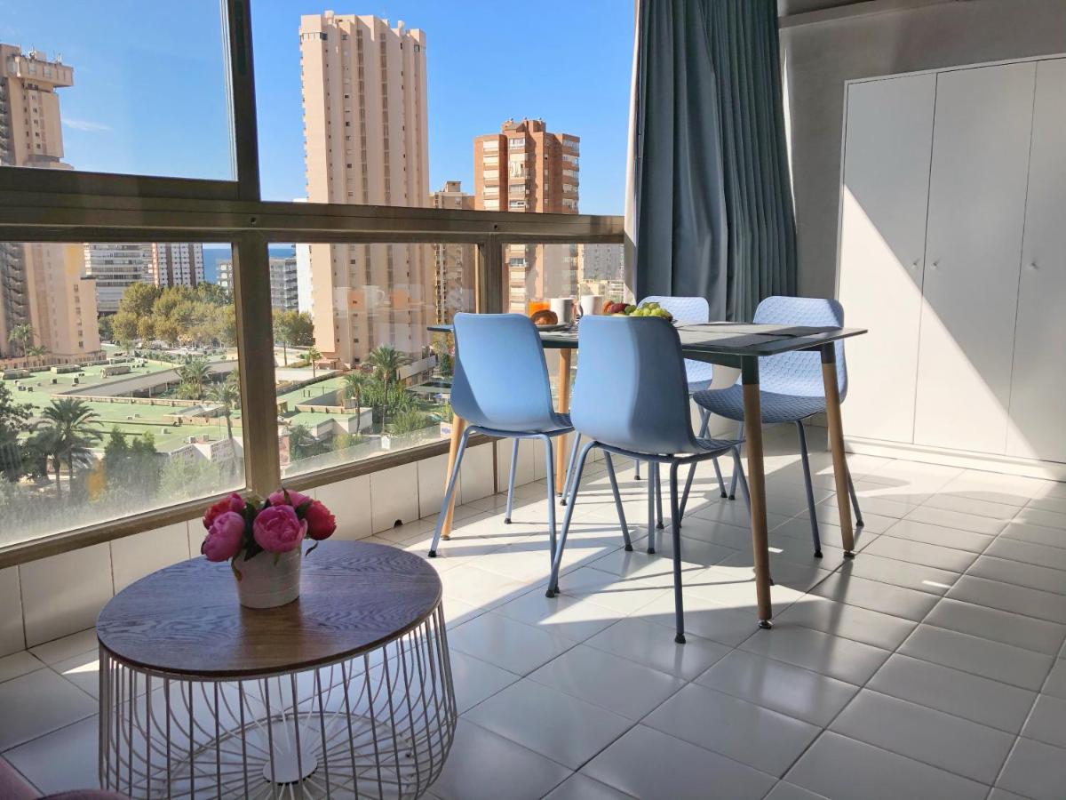 Gemelos 2 Holiday Apts. With Pool Бенидорм Екстериор снимка